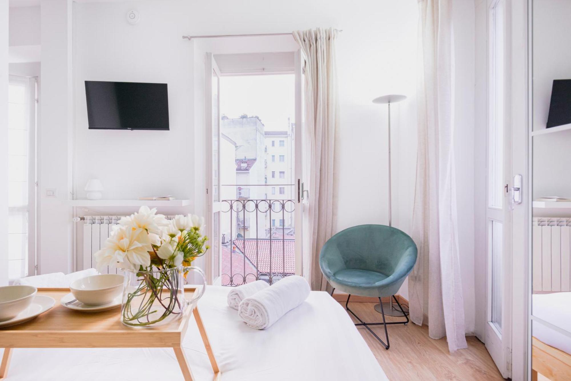 Amazing Flat Near Duomo & Colonne Di San Lorenzo By Easylife Milão Exterior foto
